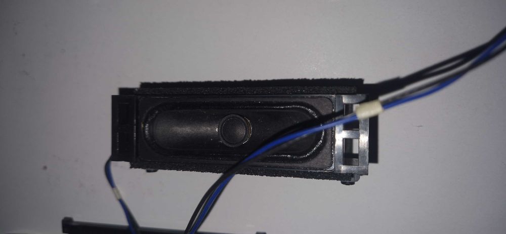 Динаміки колонки від телевізора LG 32LH570U