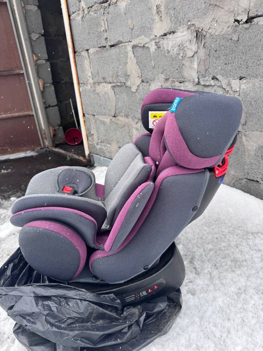 Дитяче автокрісло Bambi