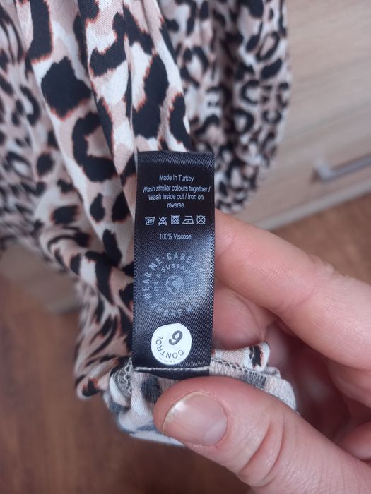 Bluzka w kolorze beżowo-czarnym George r.XL, 100% wiskoza