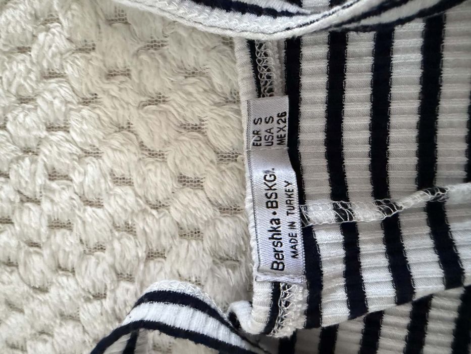 Basicowa sukienka Bershka rozmiar s