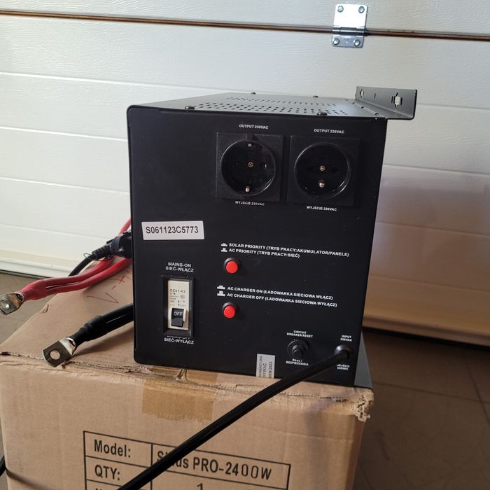 Джерело безперебійного живлення VOLT POLSKA sinus PRO-2400W