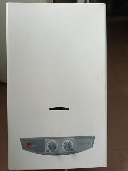 Газовый водонагреватель