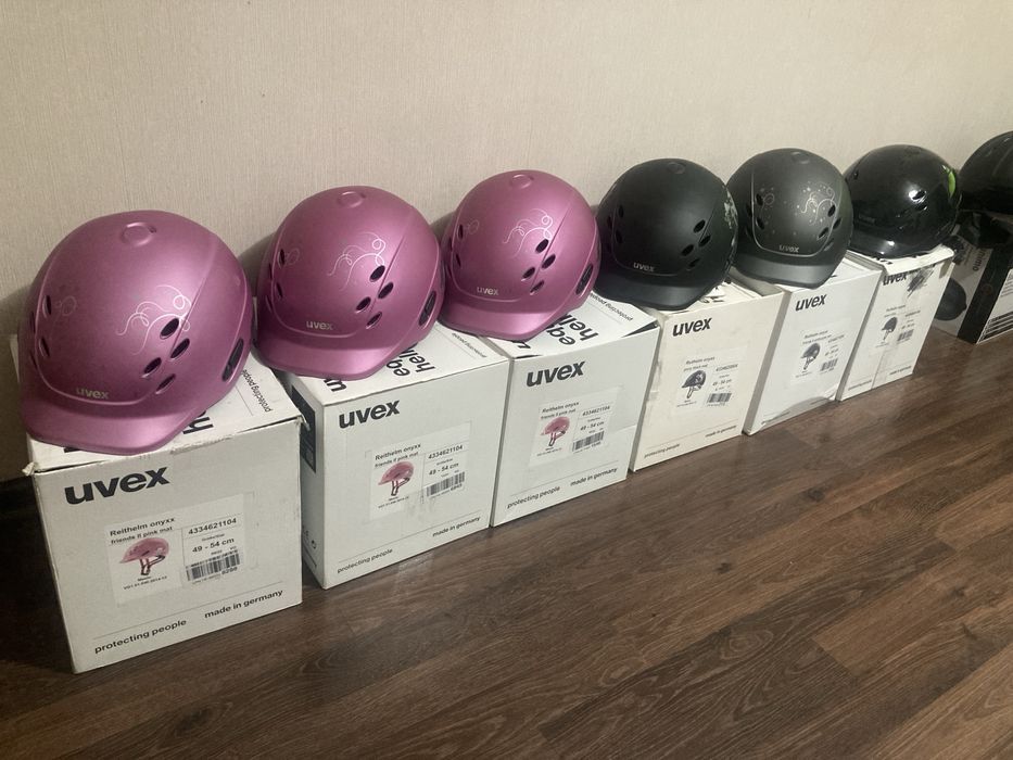 Шолом для верхової їзди Uvex Unisex exxential II