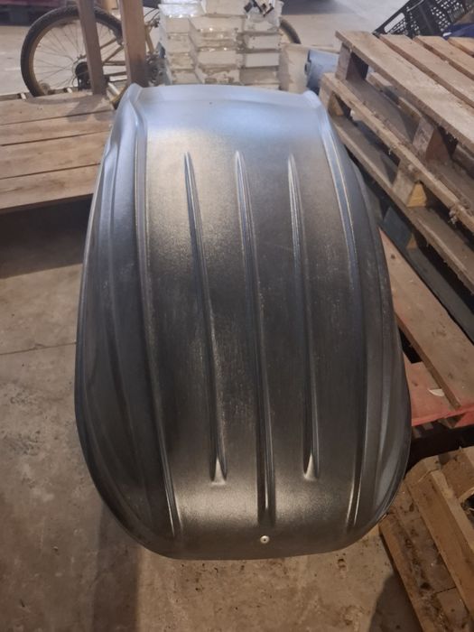 Mala tejadilho como nova