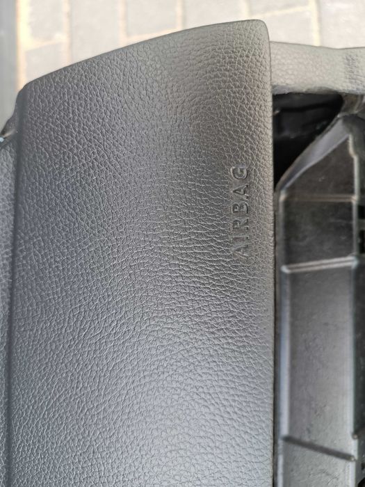 deska kokpit konsola VW PASSAT B8 regeneracja