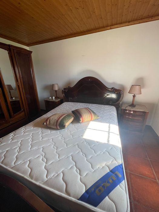 Quarto casal completo madeira maciça
