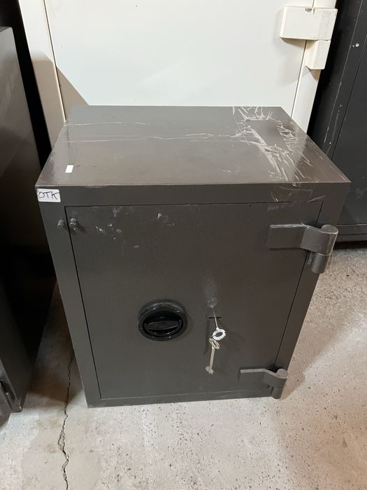 Сейф 2 клас опору Банкспецзахист для документів і грошей