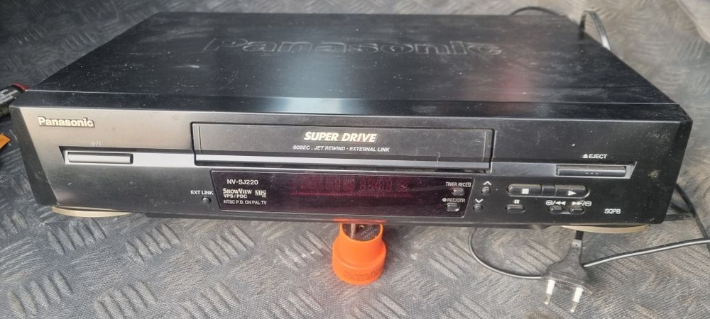 Panasonic NV-SJ220 magnetowid. Video.