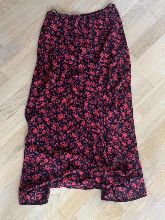 Спідниця міді primark 38