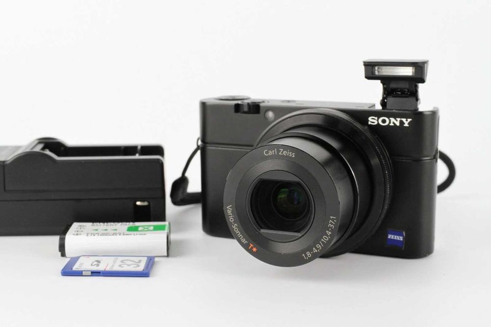 Sony RX100 камера зі спалахом ідеальний стан