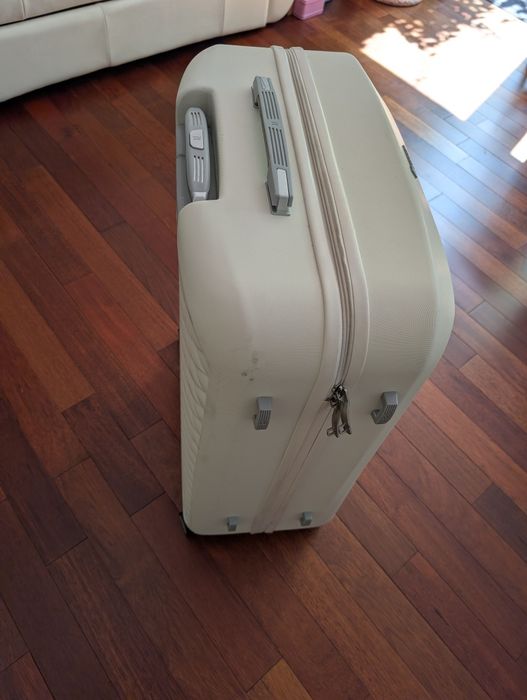 Walizka it luggage lekka