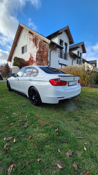 BMW Seria 3 BMW F30 320d Efficient Dynamics Edition Sport Line