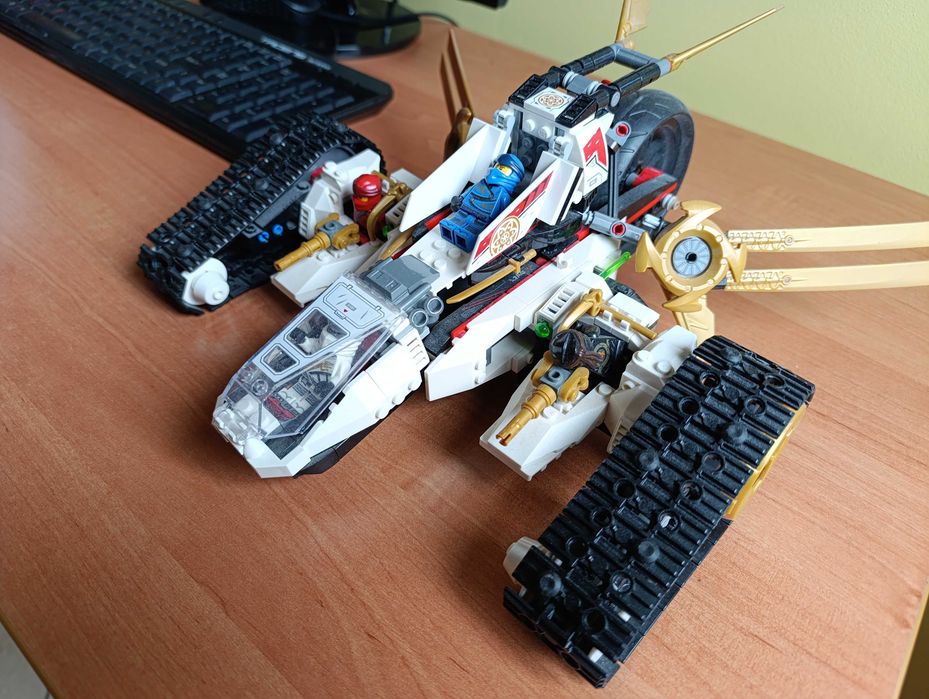 Pojazdy LEGO Star Wars i Ninjago