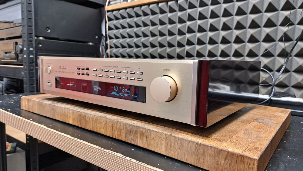 Tuner Accuphase T-108 po pierwszym właścicielu
