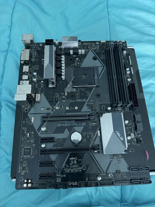 Motherboard ASUS Prime B450-Plus (Socket AM4) – Excelente Estado