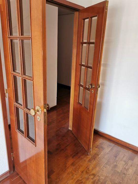 Portas interiores sem aduelas Marvila • OLX Portugal