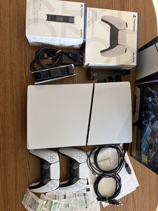 Ігрова приставка PlayStation 5 Slim