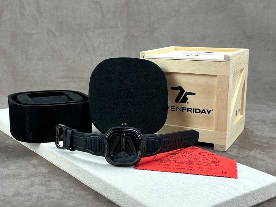 Relogio aut. Sevenfriday - M3/01 spaceship (certificate NFC)