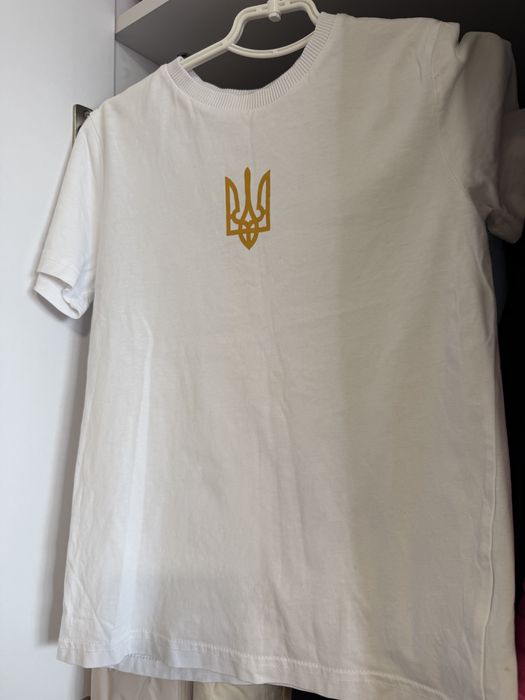 Одяг , джинси на дівчинку 8-9 років, 128-134