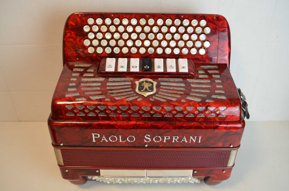 Acordeao Paolo Soprani Especial 3 voz. N 411