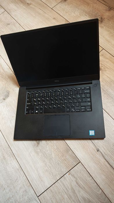 Ноутбук Dell XPS 15 7590 15.6" i7-9750H/16Gb/GTX 1650/1Tb
