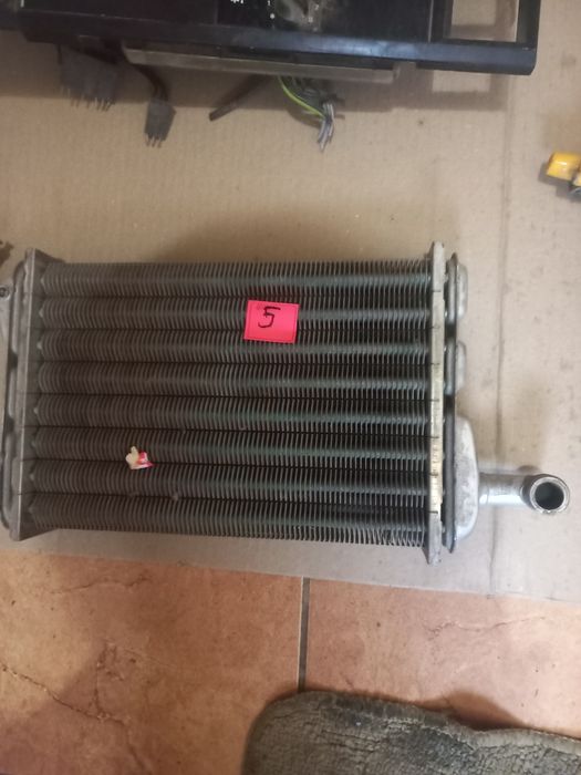 Запчастини до газових котлів.