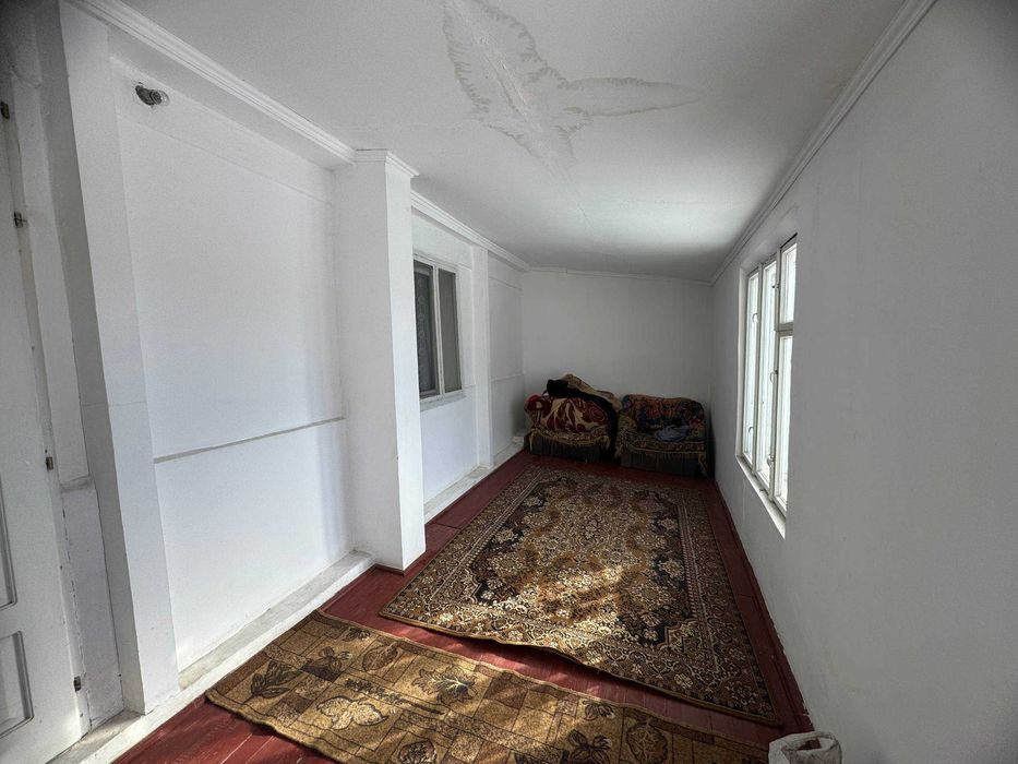 Продаж будинку в селі Палагичі, проведена вода, світло, газ.