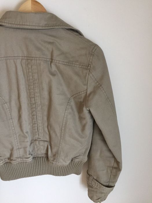 Casaco Acolchoado Cor Neutra e Linda da Mango - Perfeito Estado