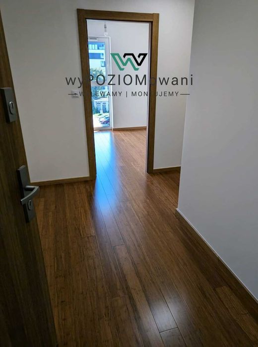 Montaż paneli LVT | winylowych | na klej | Berry Alloc | parkiety