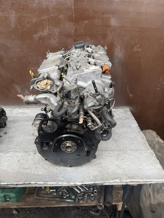 Двигун мотор 1CD-FTV T22 D4D 2.0 Toyota Corolla avensis