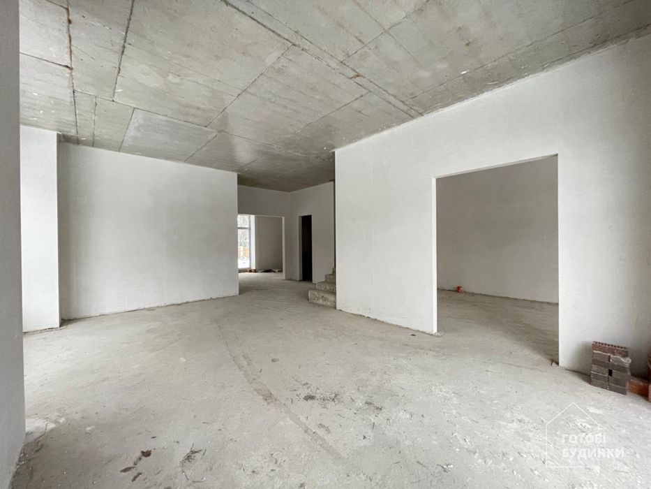 Будинок з гаражем, знаходиться скред лісу на 12 сотках / Км Нова Ходос