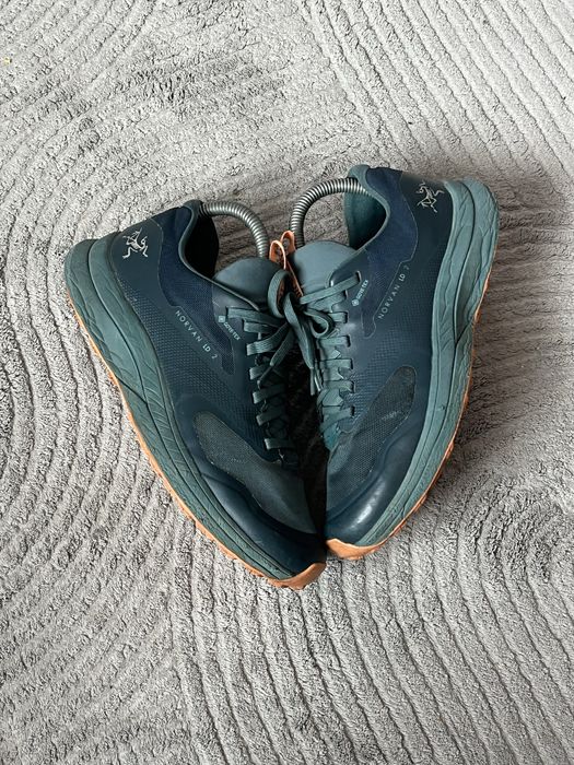 Кросівки arcteryx