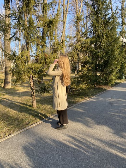 Пальто, тренч світлий