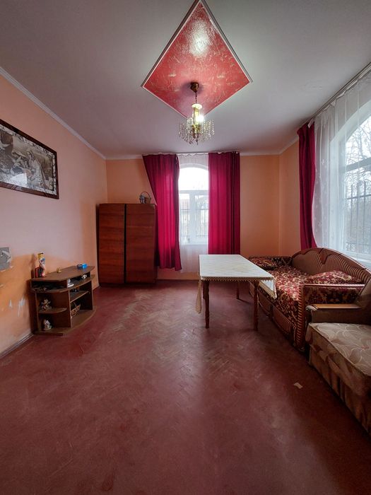 Продаж 1-кім. квартири 46 м.кв., вул. Дрогобицька