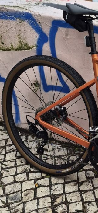 Rodas Carbono Gravel Zipp 101 XPLR MOTO (Tubeless / Cubos ZR1)