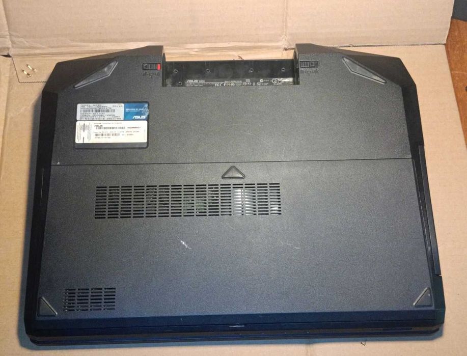 Asus G53SX на запчастини