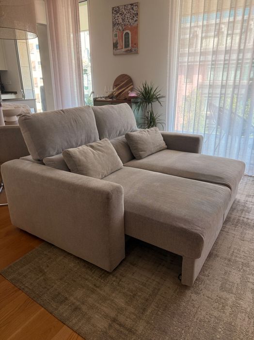 Sofa-adjustable with chaise lounge
