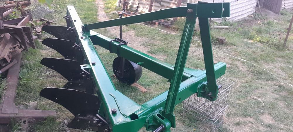 Плуг ПЛН 5-35 після реставрації