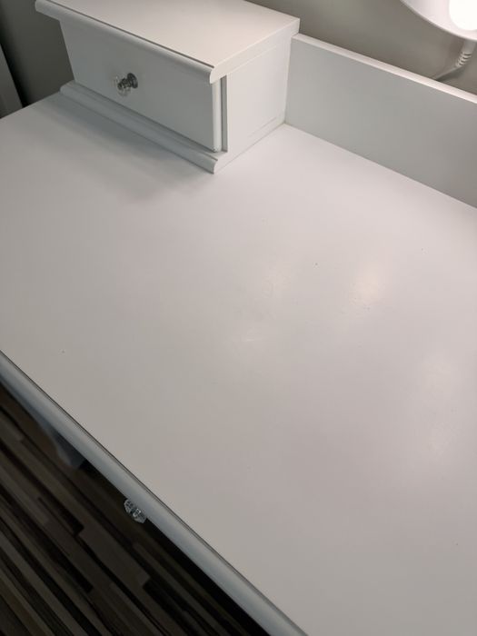 Toaletka z lustrem led