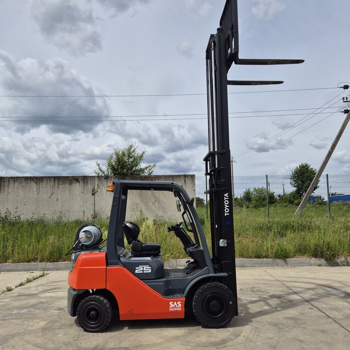 Навантажувач TOYOTA 2,5 тон 2019р