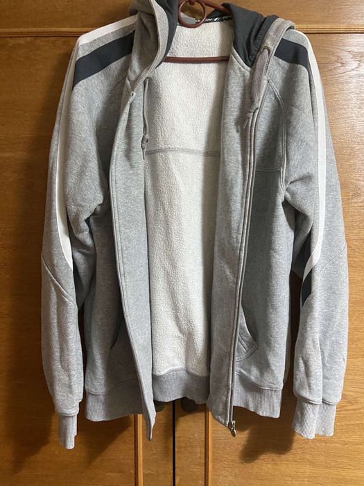 Спортивная кофта Nike