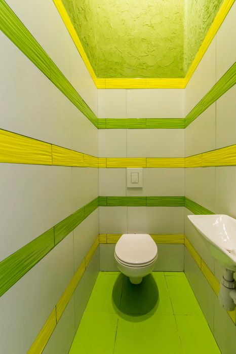 Окрема VIP-кімната. Завжди світло. Солом’янський р-н!!!