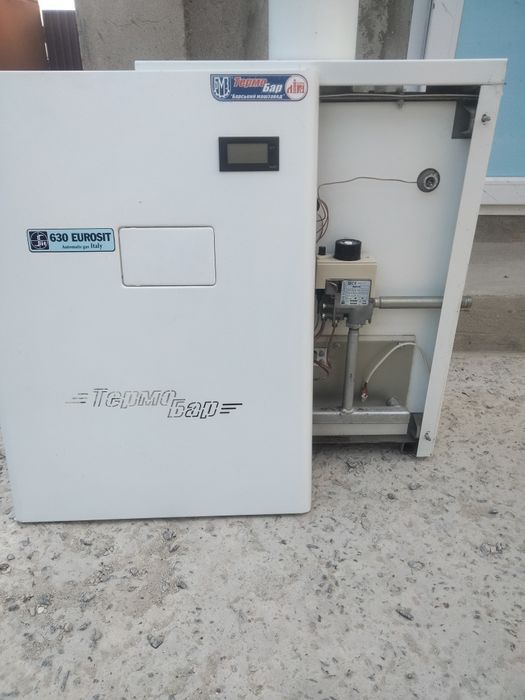 Продам котел газовий