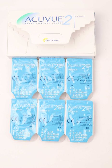 ACUVUE 2 Dwutygodniowe soczewki kontaktowe Ochrona UV -2.50 6szt.