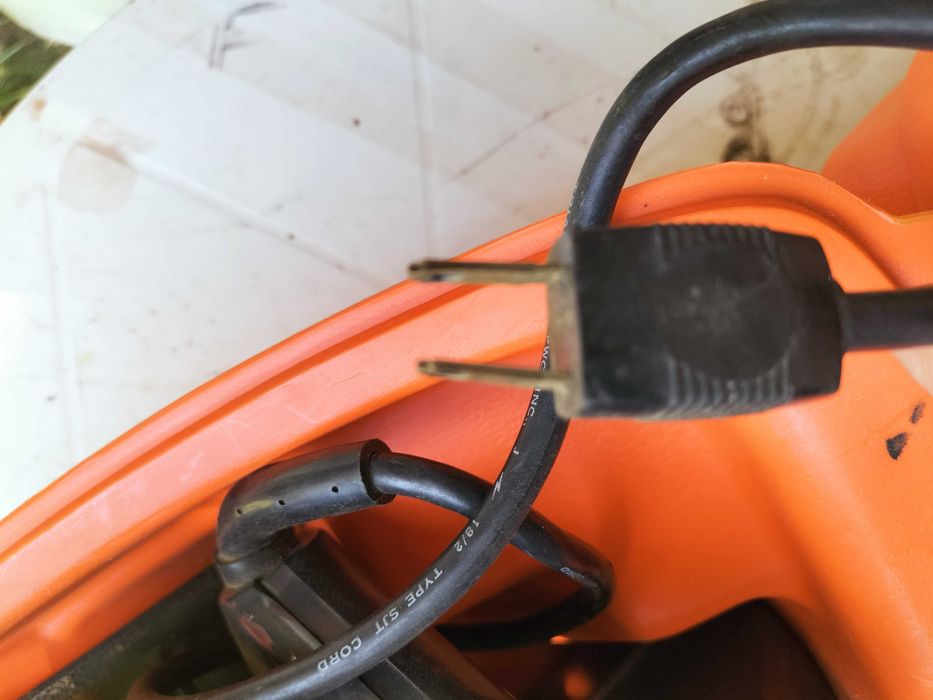 Pilarka ręczna Skilsaw zasilanie 120volt masę in U,S,A