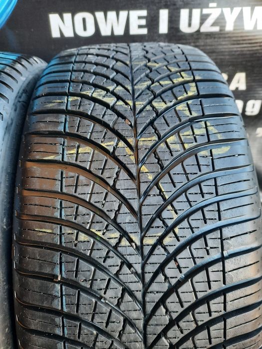 Opony Całoroczne 215/40/18 Goodyear Para 7.5mm