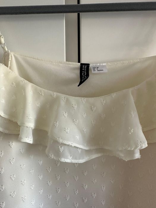 Blusa creme plumeti da H&M