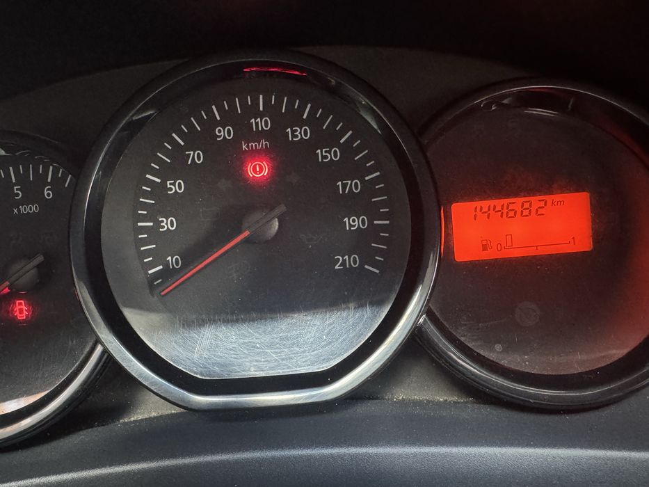 Dacia sandero 2013