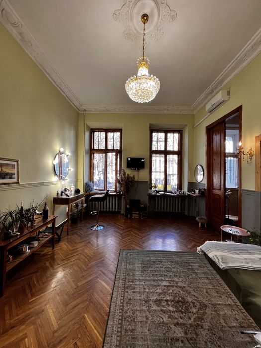 Аренда места бровист /визажист