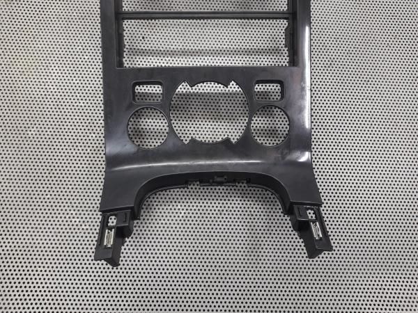 Moldura da consola central / rádio / aro PEUGEOT 3008 I (0U_)